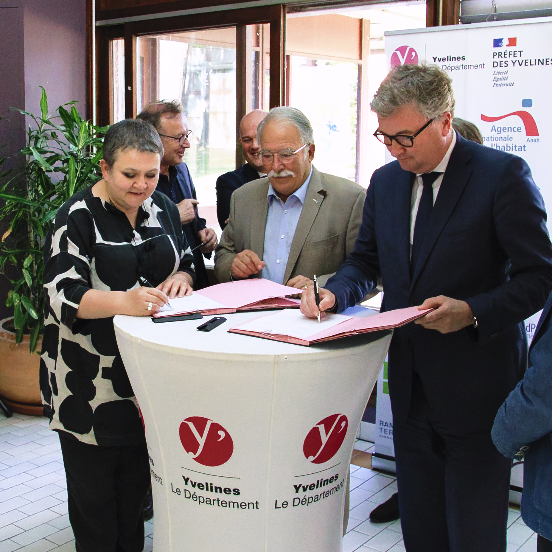 Signature du Pacte territorial France Rénov’ Yvelinois 2025-2027