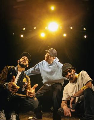 Les frères casquettes