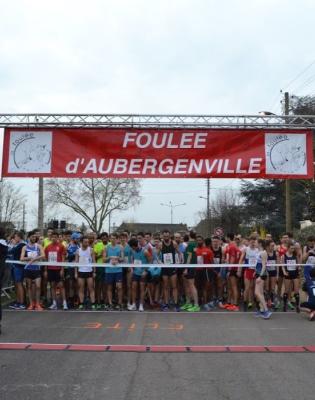 Photo de la ligne de départ de la Foulée d'Aubergenville