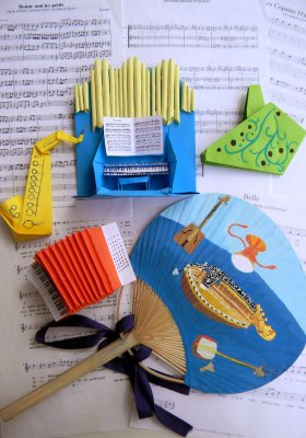 Instruments en origamis
