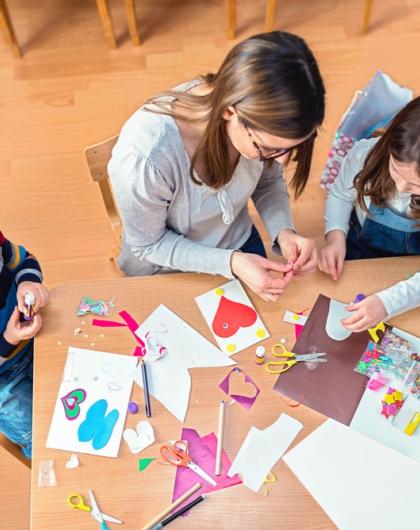 Atelier découpage et loisirs créatifs