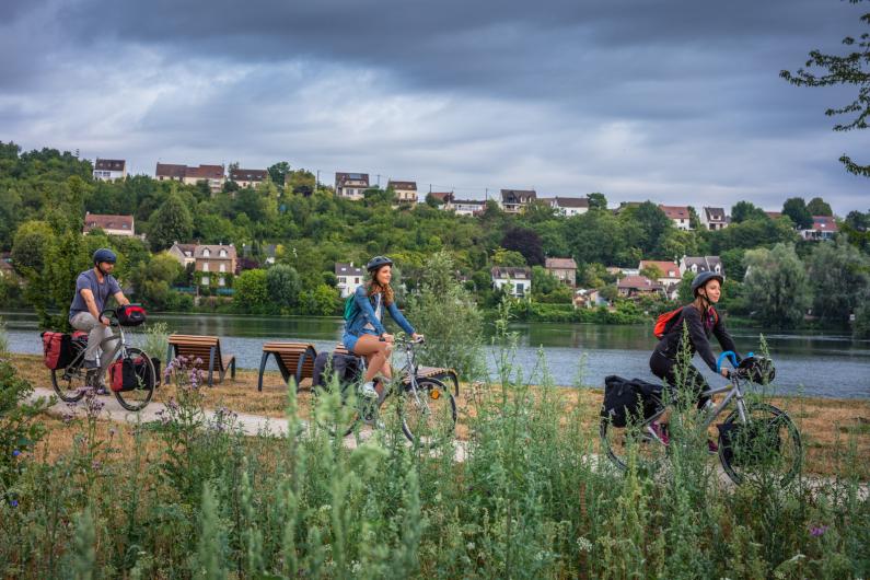 Bord de Seine à vélo - Auebrgenville