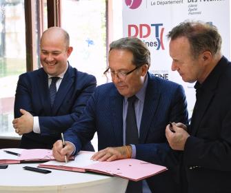 Signature du Pacte territorial France Rénov’ Yvelinois 2025-2027