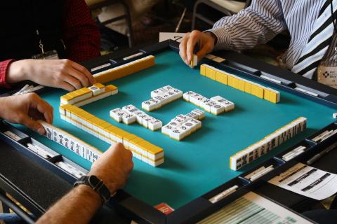 Illustration de joueurs de mahjong