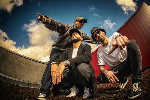 Les frères casquette