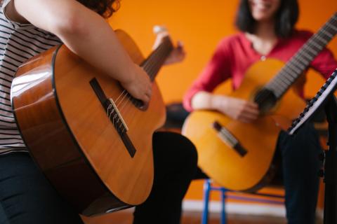 Illustration d'un cours de guitare
