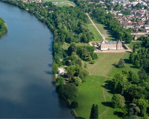 Vue aérienne de Rosny-sur-Seine